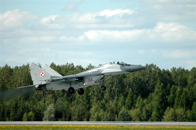 DSC_3037.JPG - Take off of a Polish MiG-29